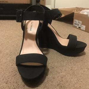 Size 7 Black Wedges